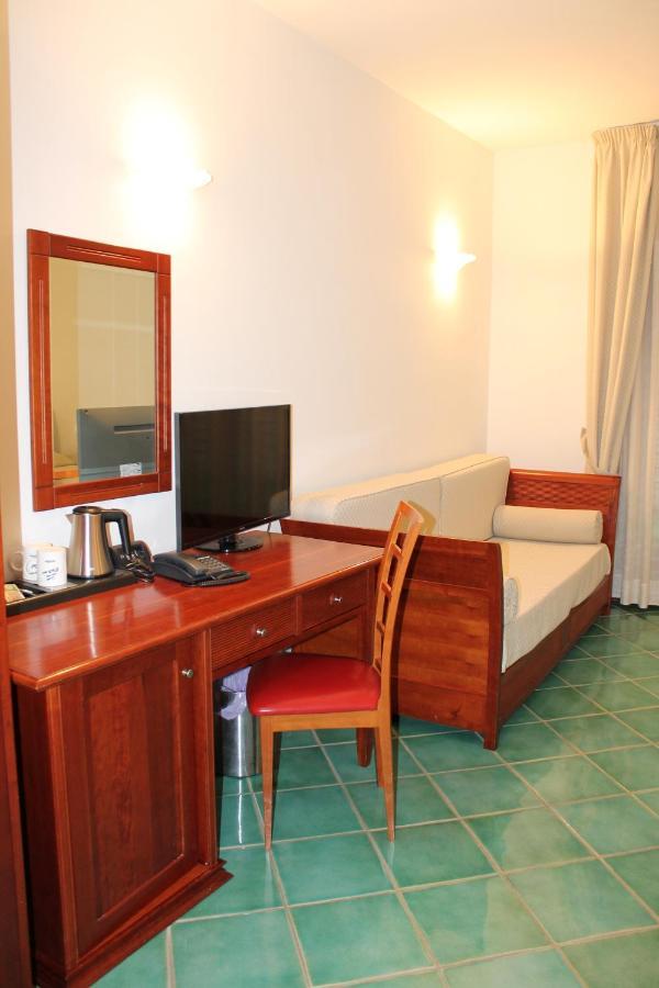 Hotel Pisacane Sapri Extérieur photo