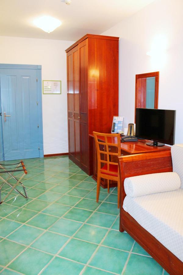 Hotel Pisacane Sapri Extérieur photo
