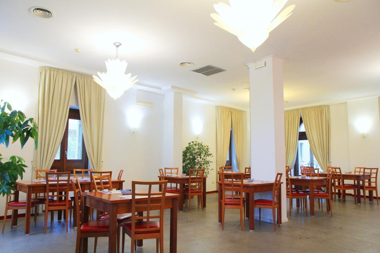 Hotel Pisacane Sapri Extérieur photo