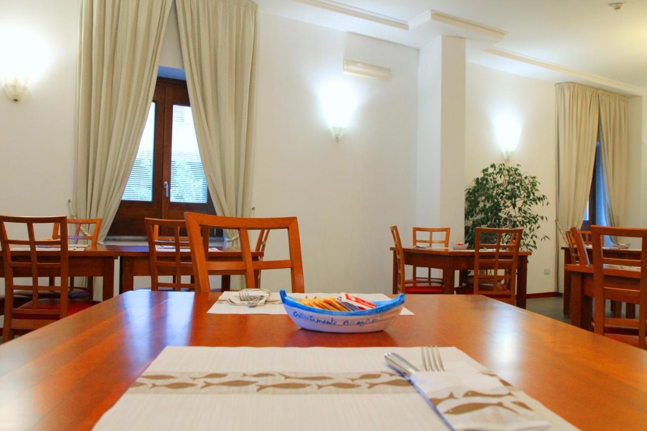 Hotel Pisacane Sapri Extérieur photo