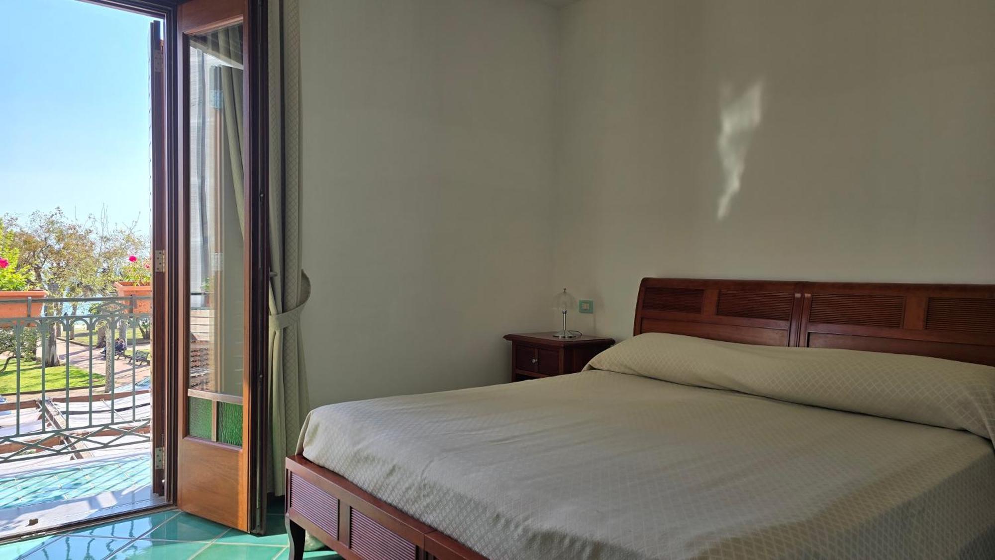 Hotel Pisacane Sapri Extérieur photo