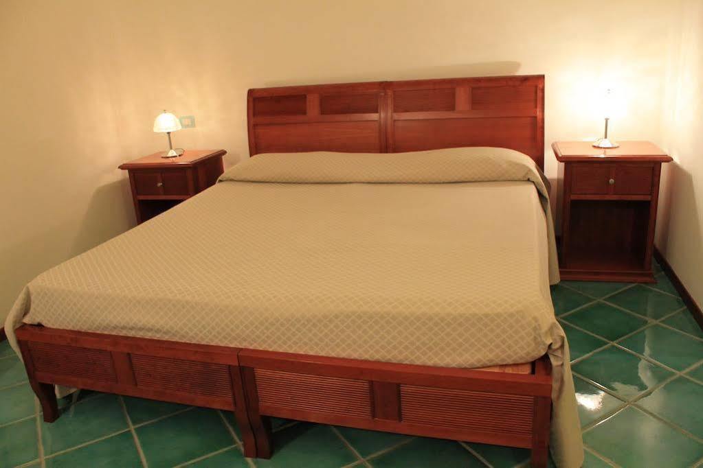 Hotel Pisacane Sapri Extérieur photo