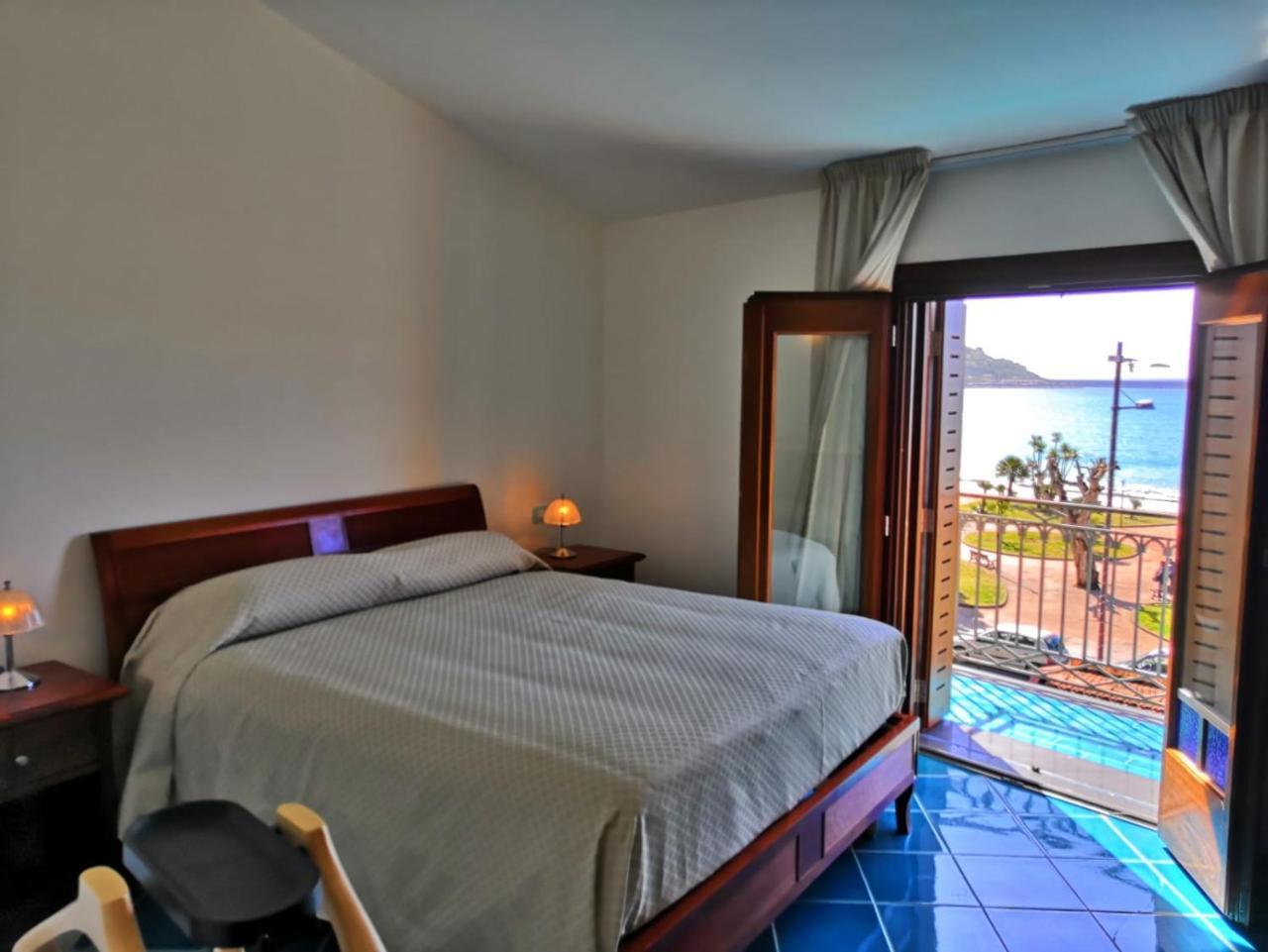 Hotel Pisacane Sapri Extérieur photo